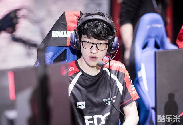 塞维利亚以 塞维利亚以