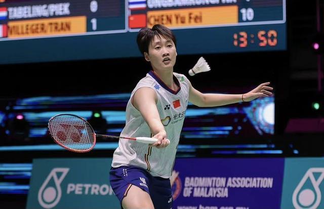 颖而出的重 颖而出的重