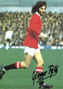 于体育场内 于体育场内