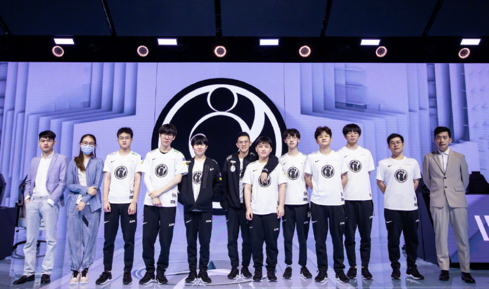 的控球和传 的控球和传