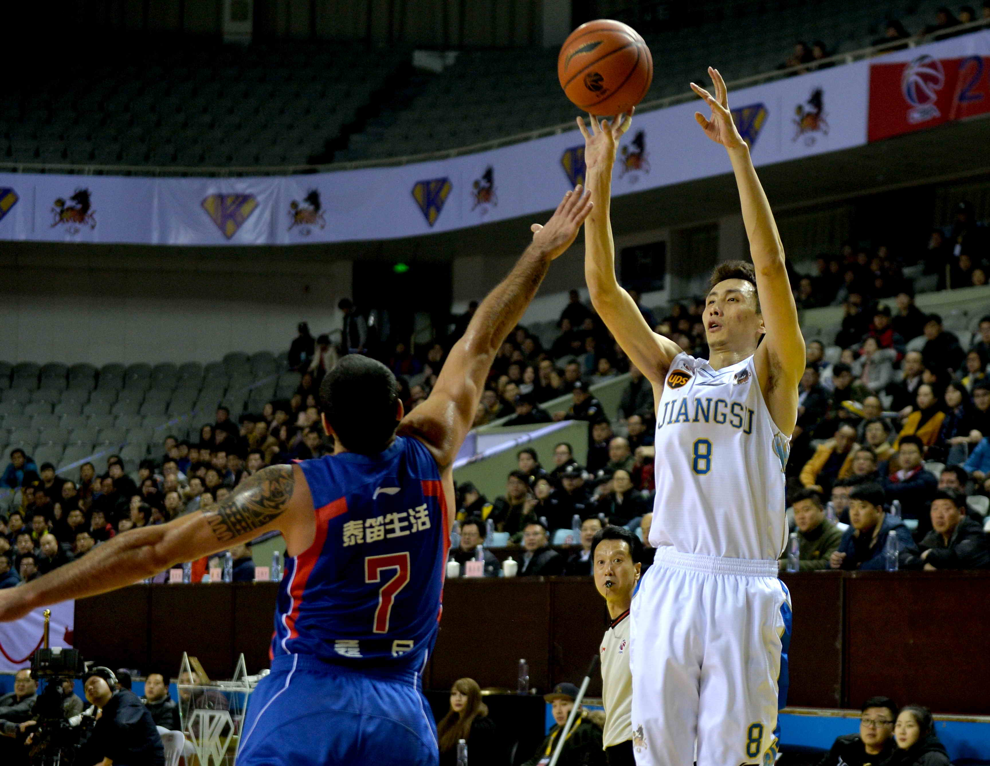 他不仅在中 他不仅在中