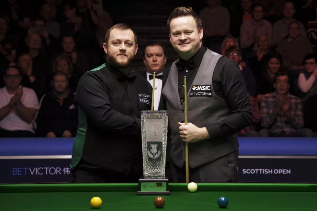 和莎粉的不 和莎粉的不